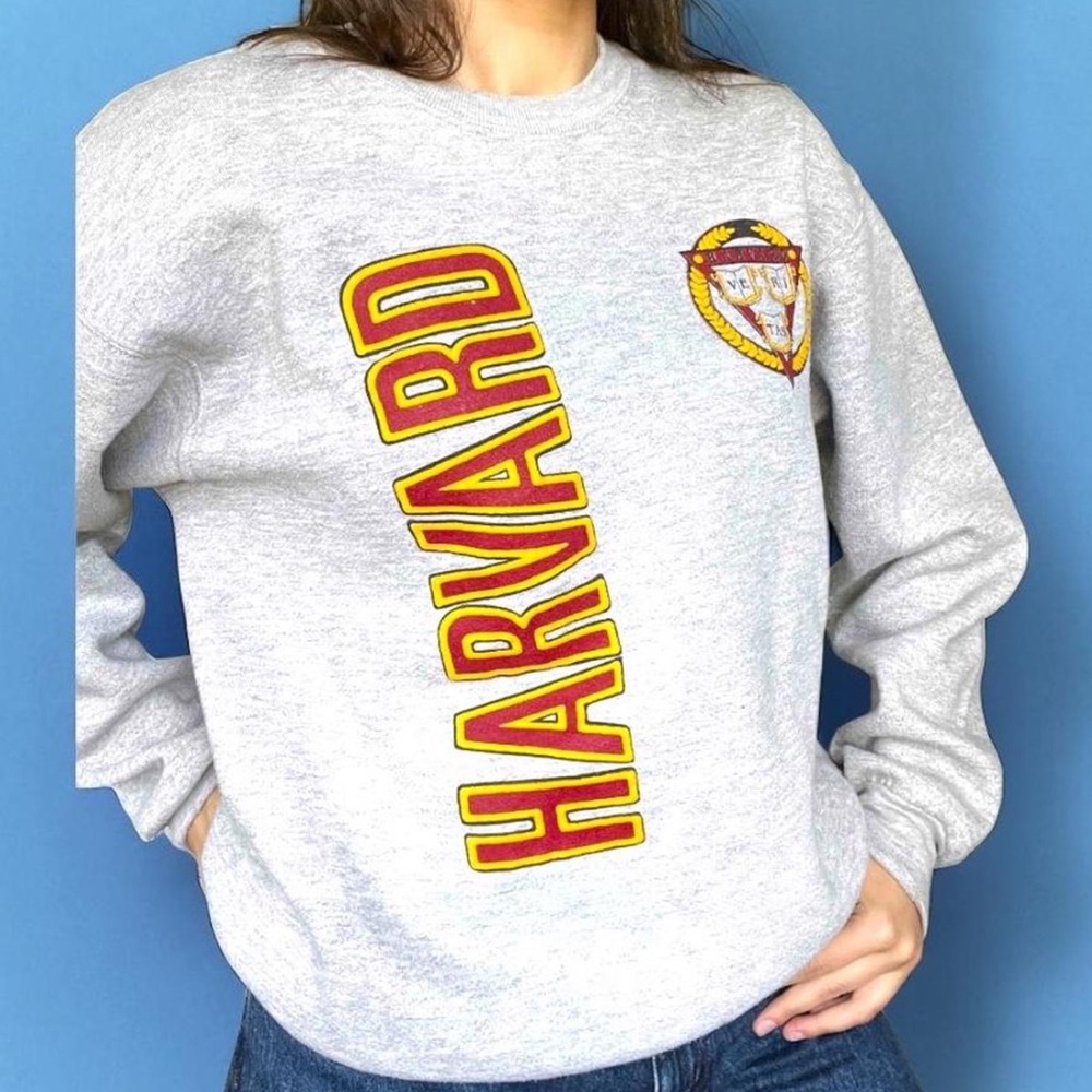 SALE 🍒 Vintage Graphic Harvard University Gray Champion Crew Neck Sweatshirt - Picture 5 of 7
